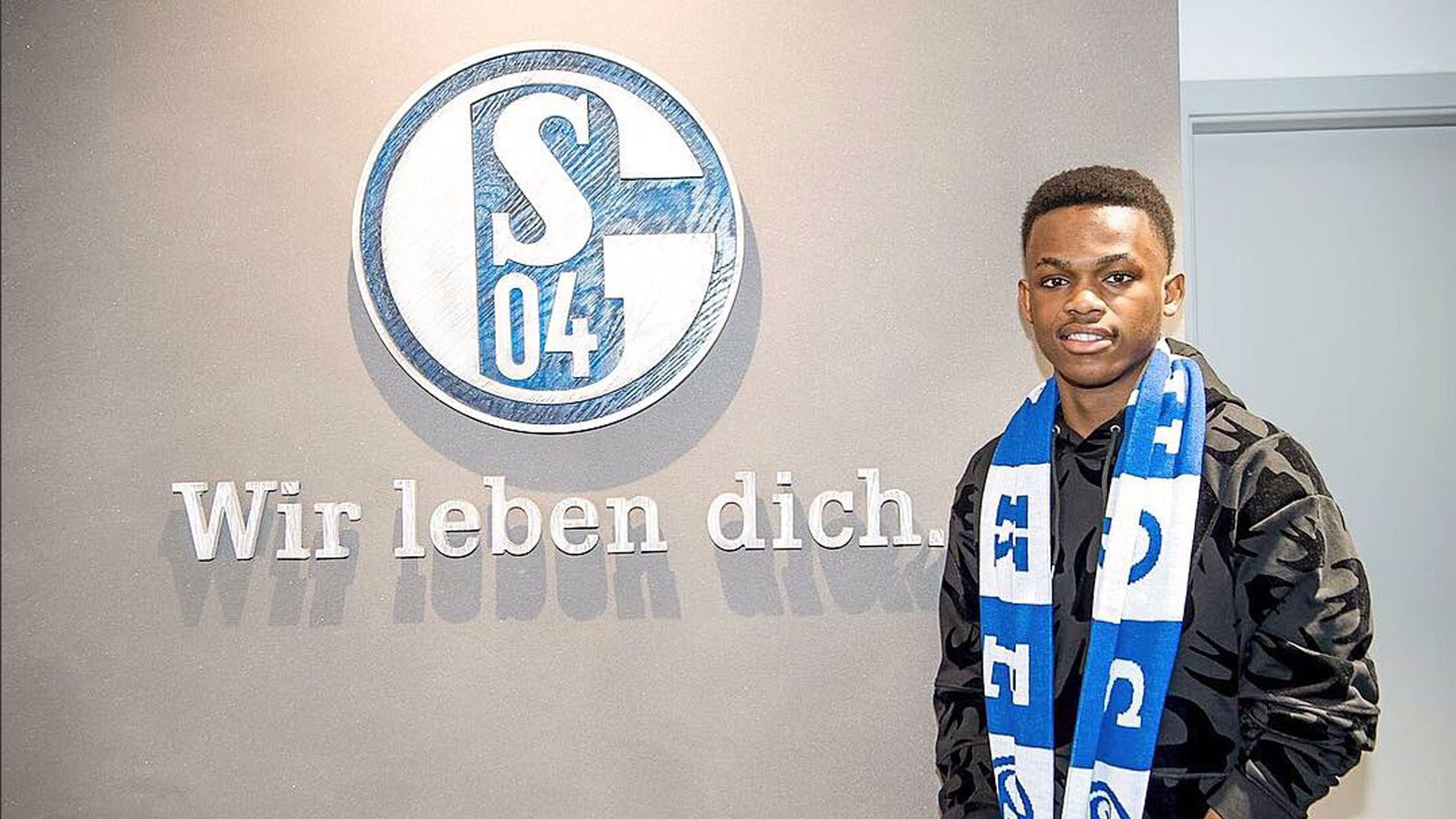 竞技状态依 竞技状态依